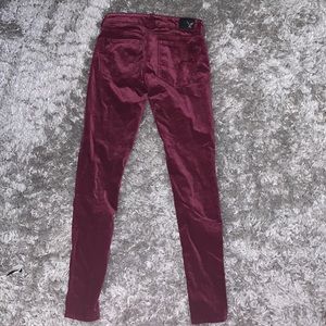American Eagle Velvet Jeggings Burgundy!
